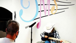 guitar lesson at tms guitar lesson at tms